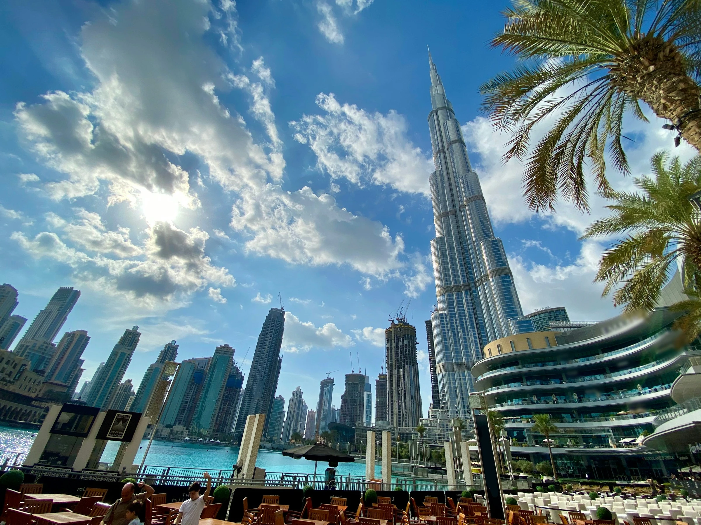 Duba; emirati arabi; vacanza studio; college università; studenti; inglese; viaggio