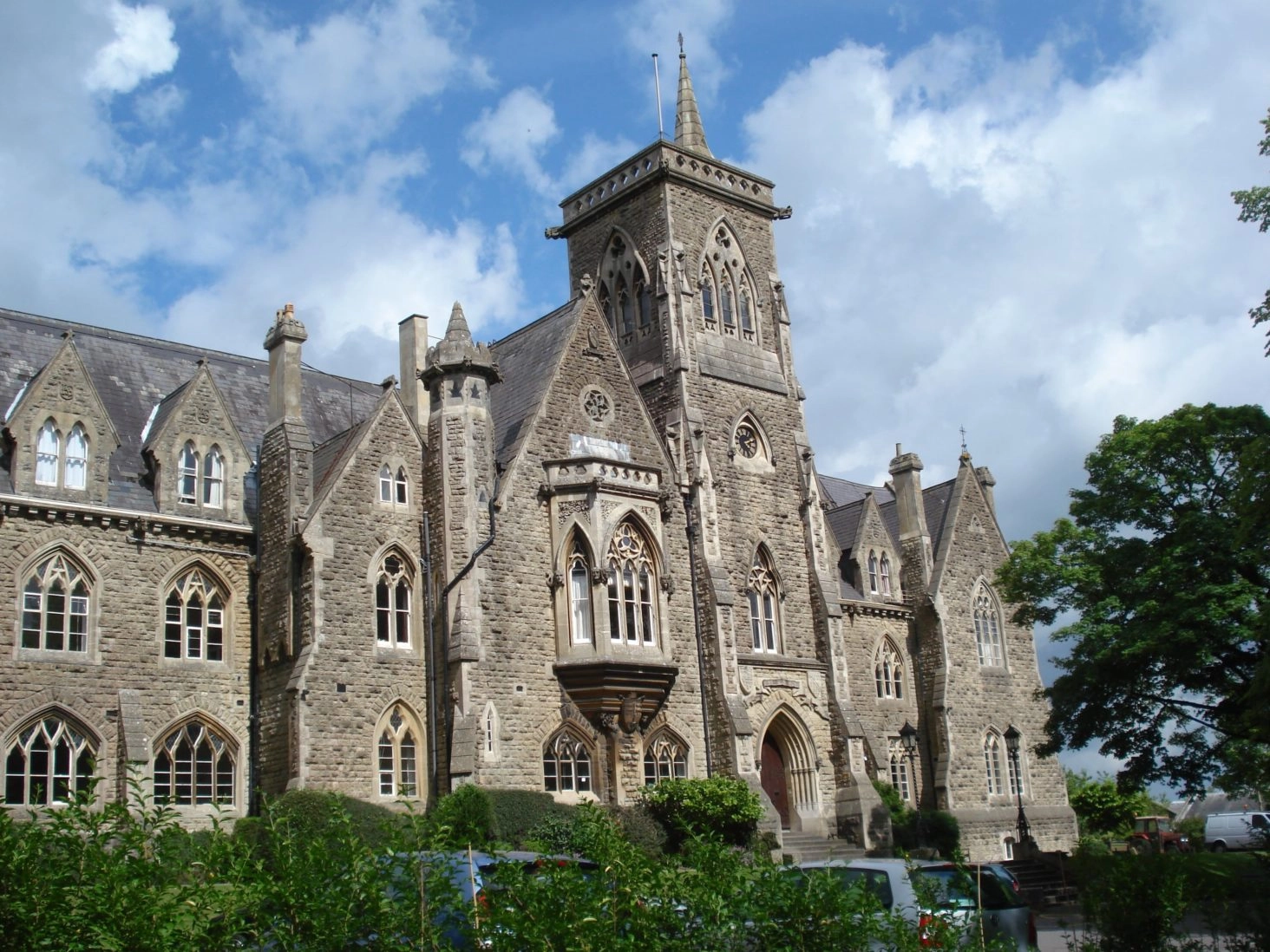Royal High School