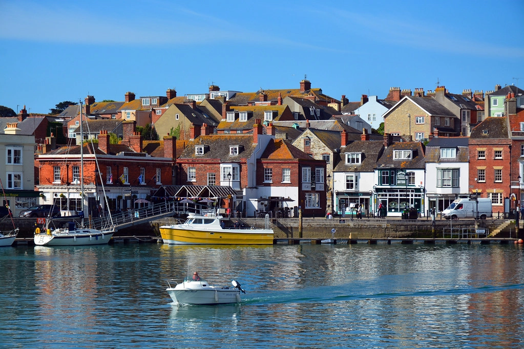 WEYMOUTH COLLEGE