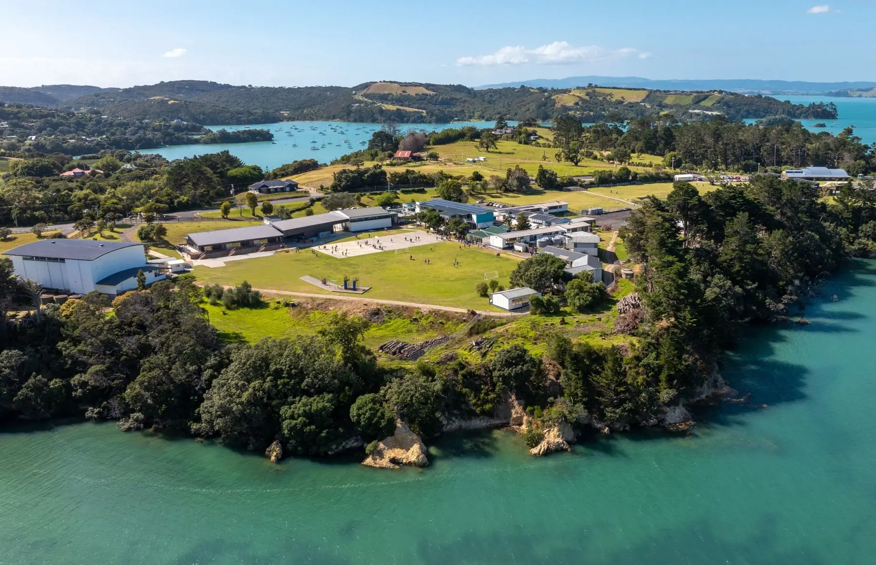 WAIHEKE HIGH SCHOOL