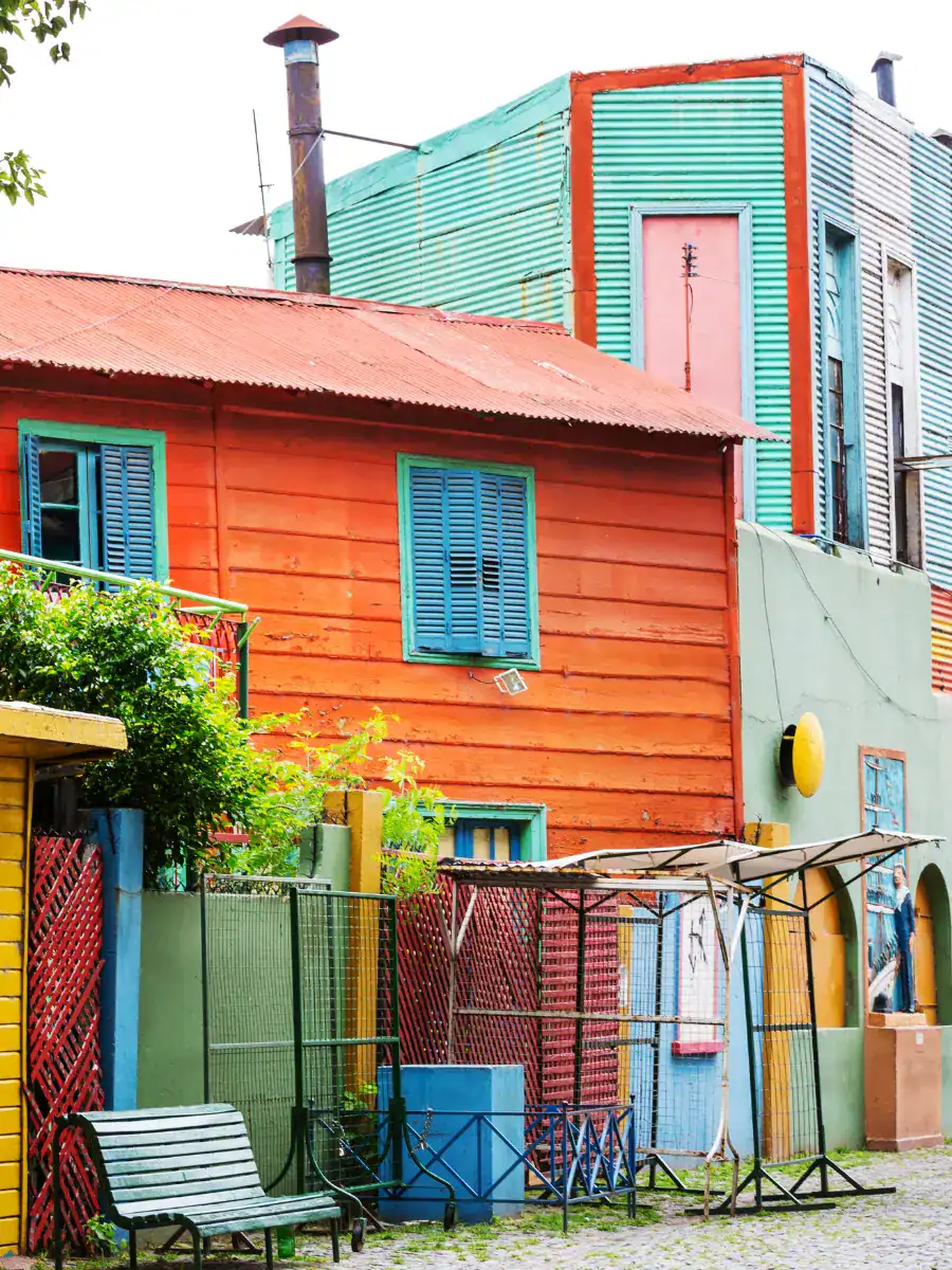 Case colorate nel quartiere di Caminito