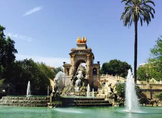 fontana parco barcellona spagna