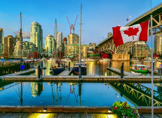 molo Vancouver canada 